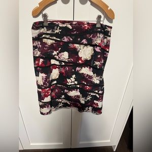 White House Black Market skirt size 10